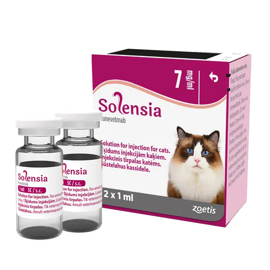 Solensia veterinary product packaging with two vials on a white background